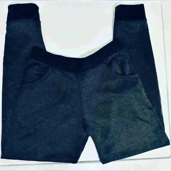 Adidas | Charcoal Gray Joggers, Boys Size XL/16. - Picture 4 of 10